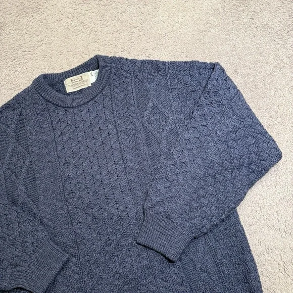 Aran Sweater Market Ireland 100% Wool Crewneck Sweater Mens XL Navy Cable Knit - Picture 1 of 8